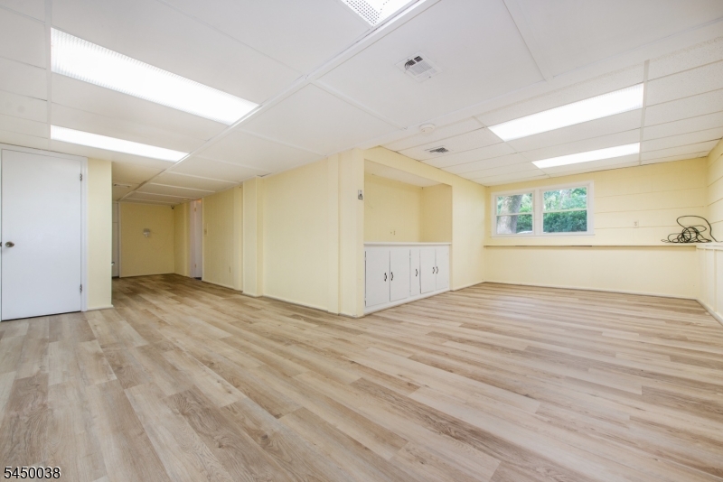 11 Southview Road Randolph, NJ 07869 - Photo 17 of 23 Gallery Image 17