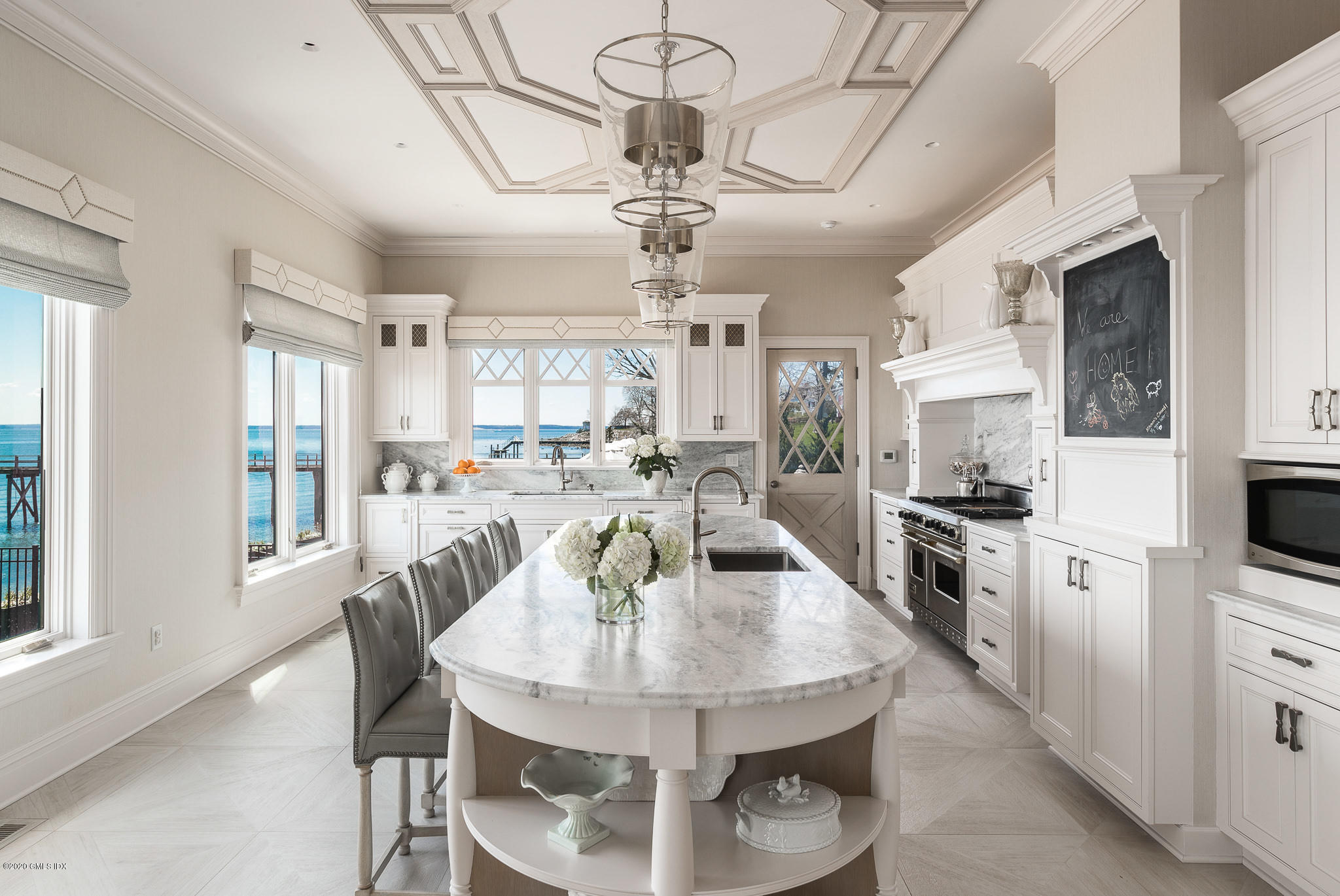 207-209 Long Neck Point Road Darien, CT 06820 - Photo 14 of 25 Int-4