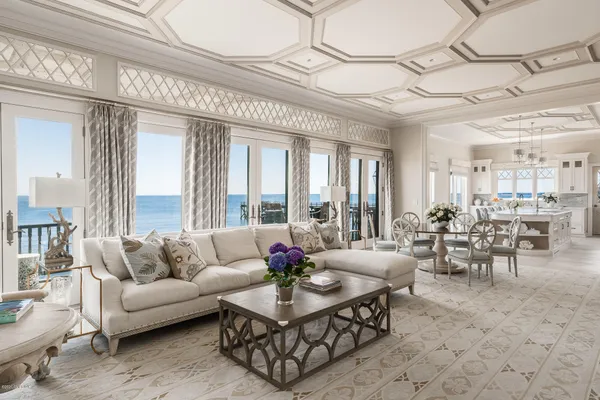 $19,000,000 | 207-209 Long Neck Point Road, Darien, CT 06820