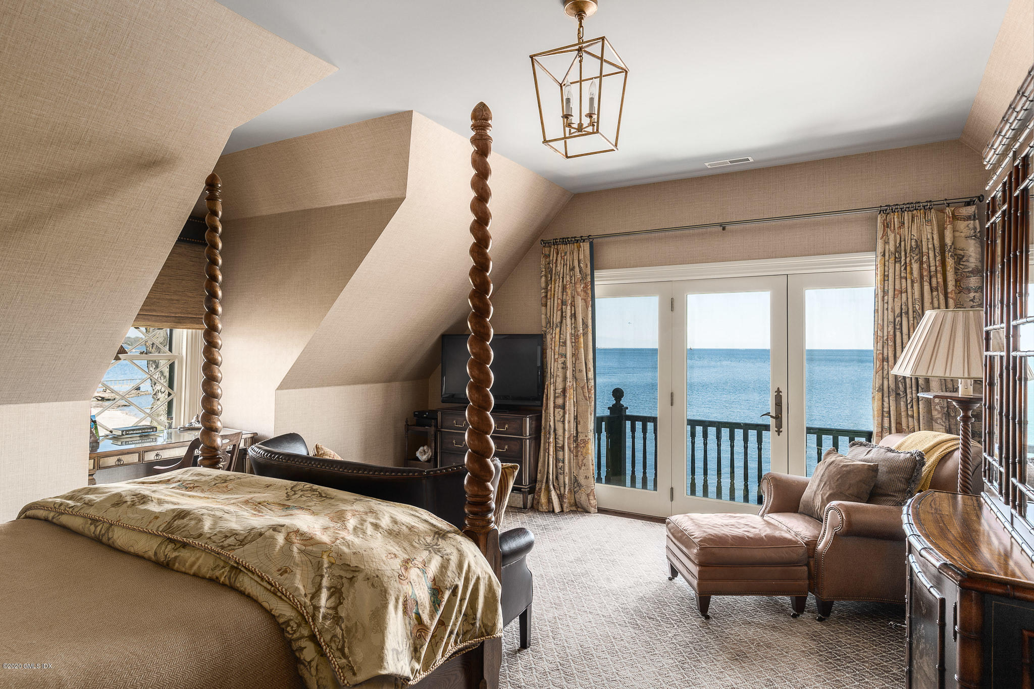 207-209 Long Neck Point Road Darien, CT 06820 - Photo 24 of 25 Int-20