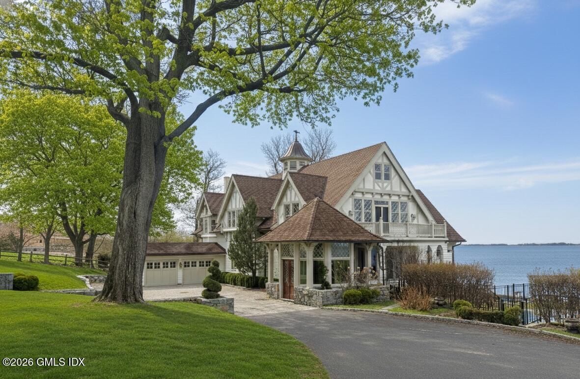 207-209 Long Neck Point Road Darien, CT 06820 - Photo 3 of 25 207-209 LNP Side Photo MLS