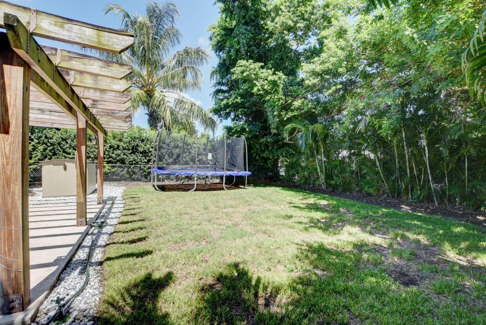 541 Northwest 52nd Street Boca Raton, FL 33487 - Photo 25 of 26 28_ebf_0441and4more