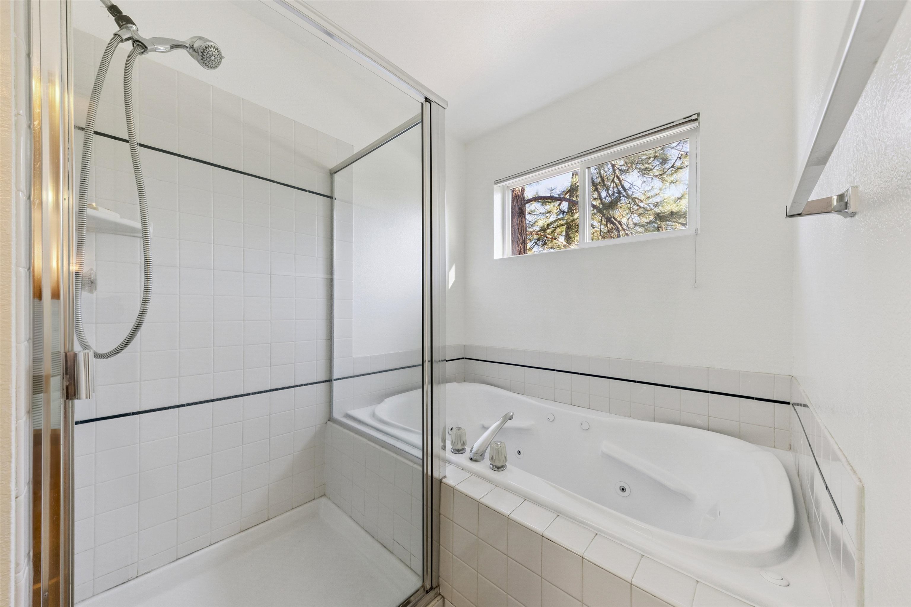 11054 Whitehorse Road Truckee, CA 96161 - Photo 17 of 28