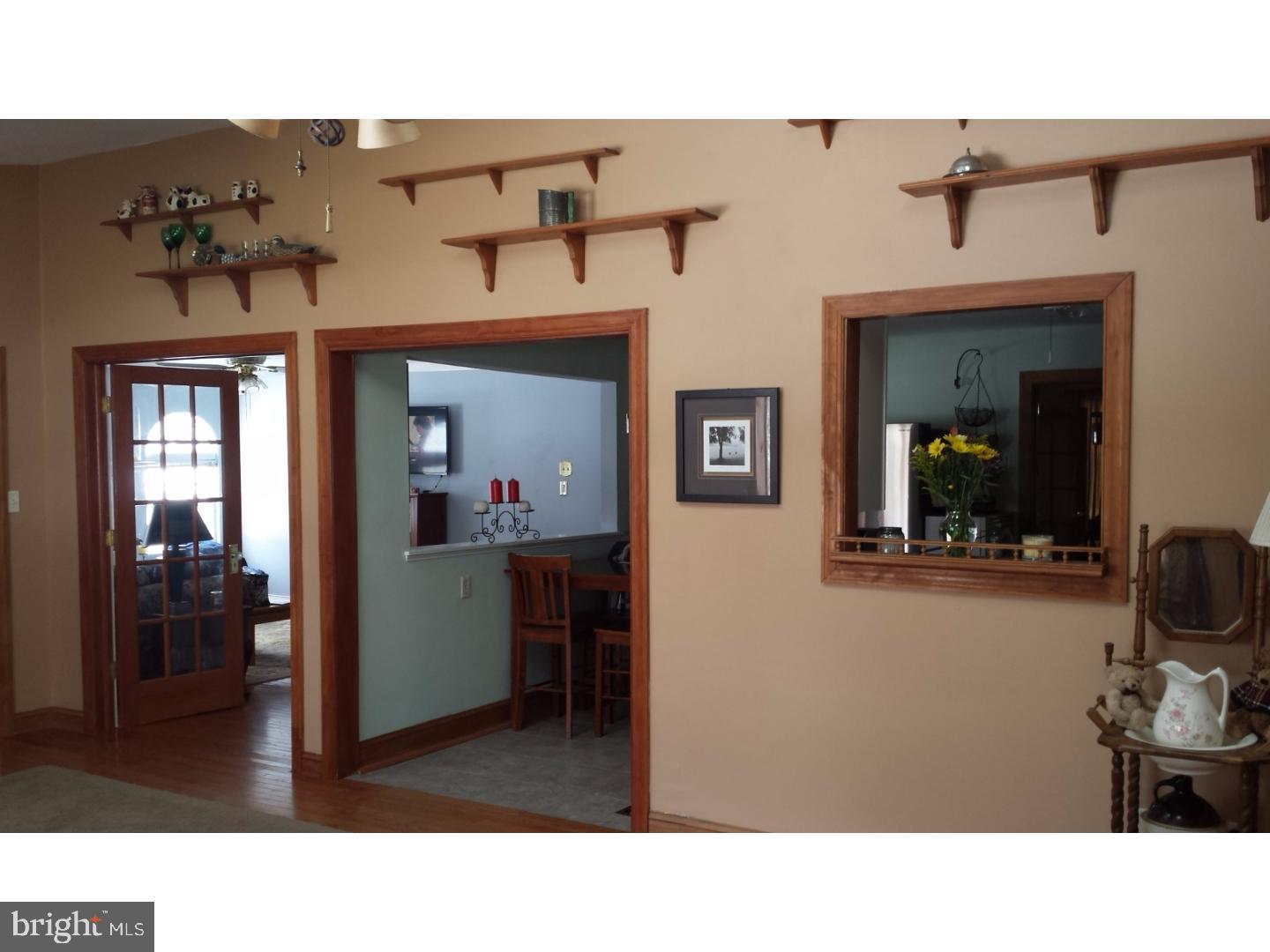 2475 Exton Road Hatboro, PA 19040 - Photo 14 of 25 Great Room