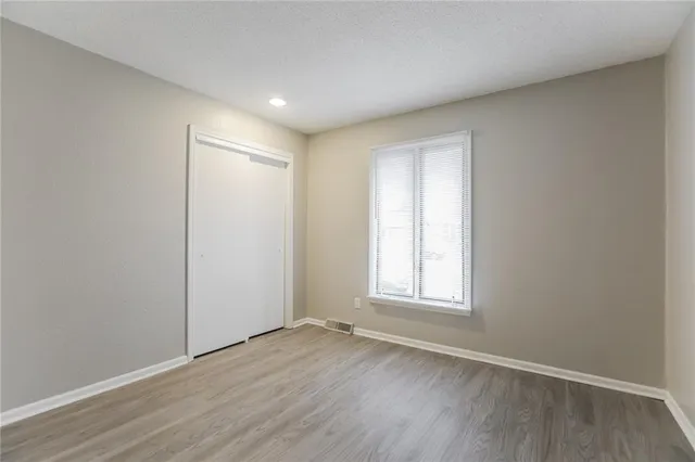 $2,305 | 3915 Regatta Drive, Lee's Summit, MO 64082