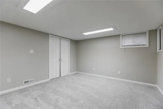 $2,305 | 3915 Regatta Drive, Lee's Summit, MO 64082