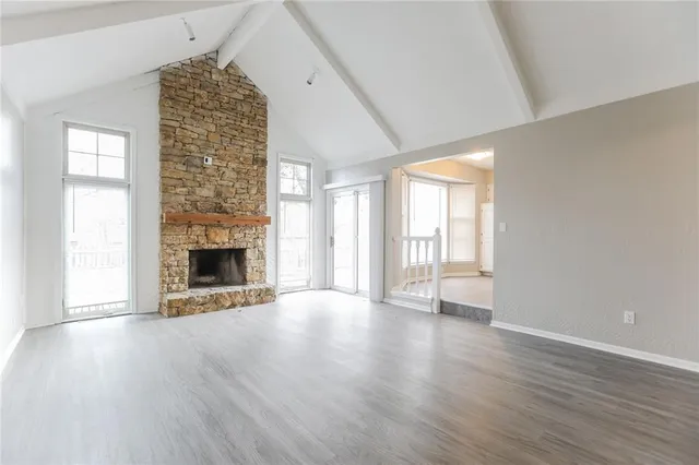 $2,305 | 3915 Regatta Drive, Lee's Summit, MO 64082