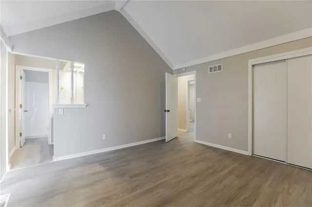 $2,305 | 3915 Regatta Drive, Lee's Summit, MO 64082