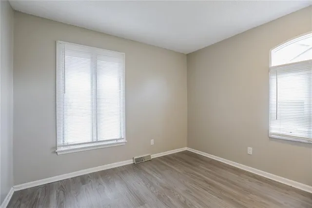 $2,305 | 3915 Regatta Drive, Lee's Summit, MO 64082