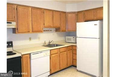 1000 Spring Gate Road, Unit 1D Catonsville, MD 21228 - Photo 2 of 11 Kitchen