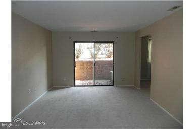 1000 Spring Gate Road, Unit 1D Catonsville, MD 21228 - Photo 7 of 11 Living Room