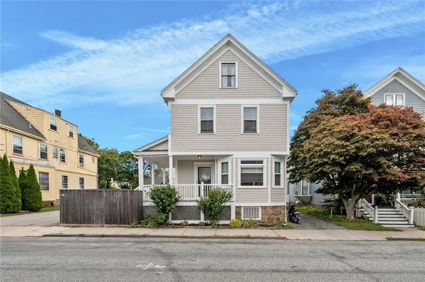 $8,000 | 28 Rhode Island Avenue, Newport, RI 02840
