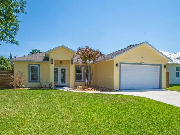 $475,000 | 1330 38th Avenue, Vero Beach, FL 32960
