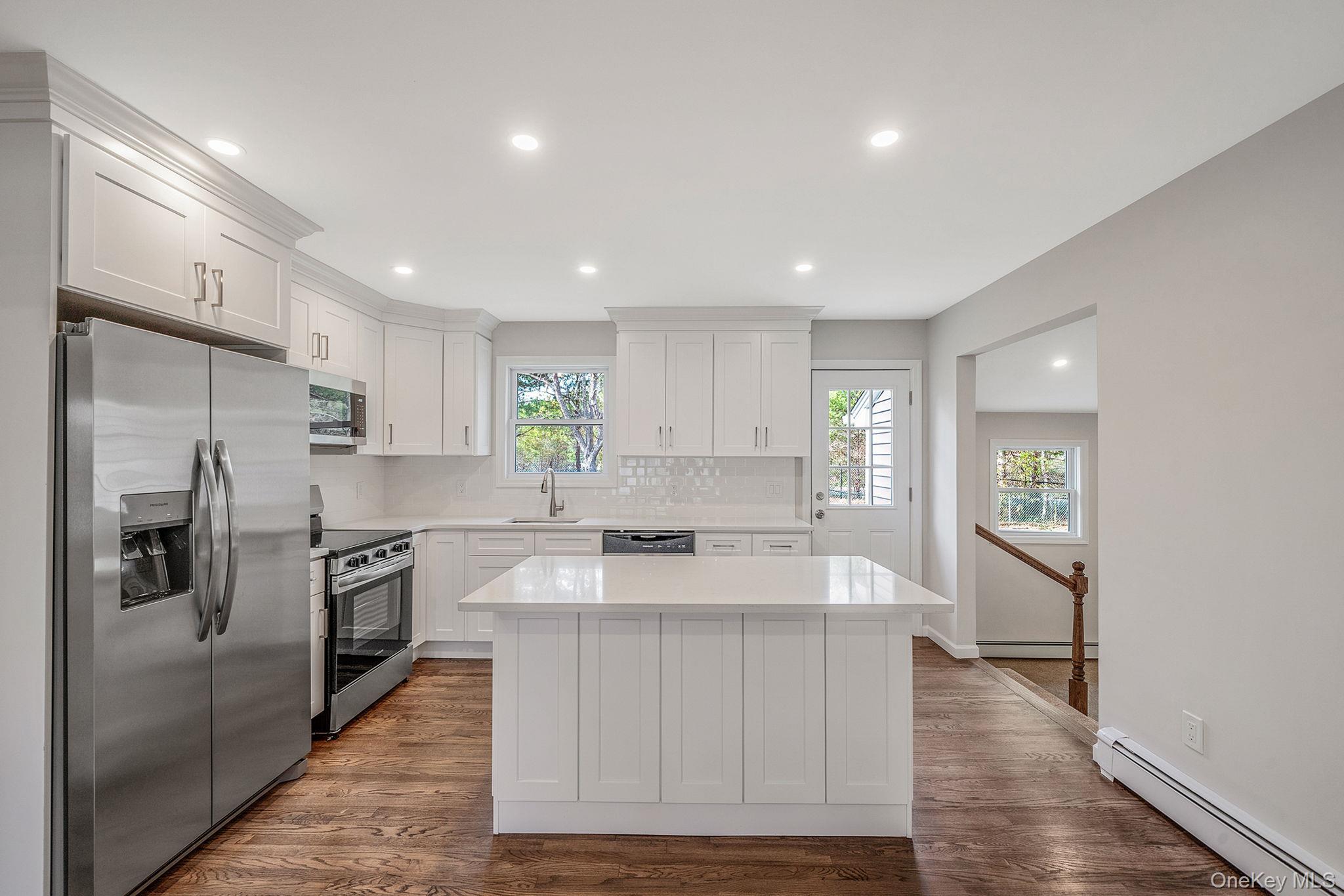 33 Harts Road East Moriches, NY 11940 - Photo 12 of 27