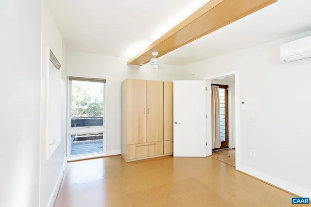 $2,195 | 223 4th Street Southwest, Charlottesville, VA 22903