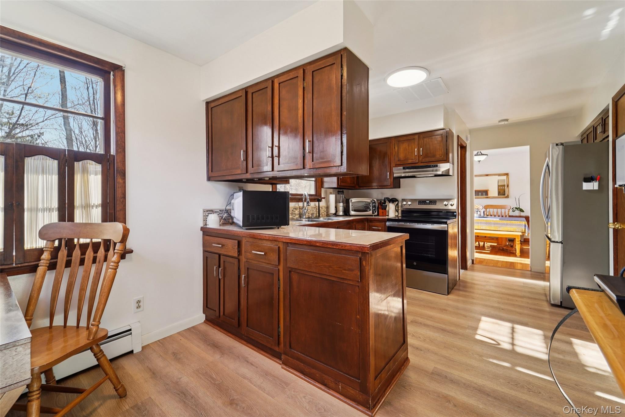154 Old State Road Highland Falls, NY 10928 - Photo 11 of 49 Eat-in kitchen.