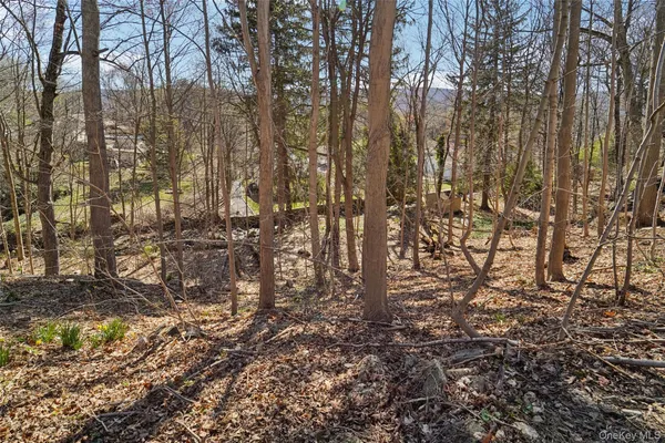 $520,000 | 154 Old State Road, Highland Falls, NY 10928