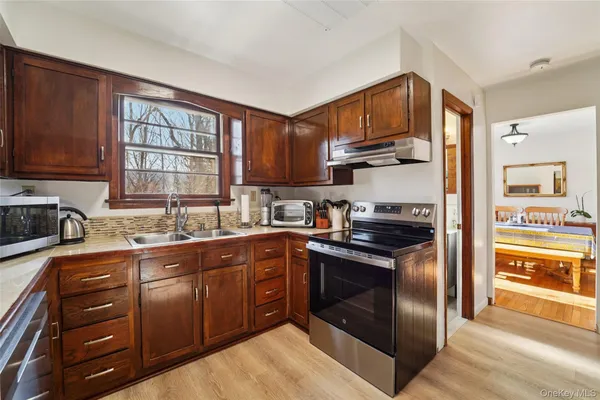 $520,000 | 154 Old State Road, Highland Falls, NY 10928