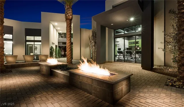 $460,000 | 11238 Essence Point Avenue, Unit 201, Las Vegas, NV 89135