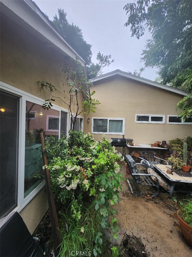 3297 Elmore Street Simi Valley, CA 93063 - Photo 14 of 22