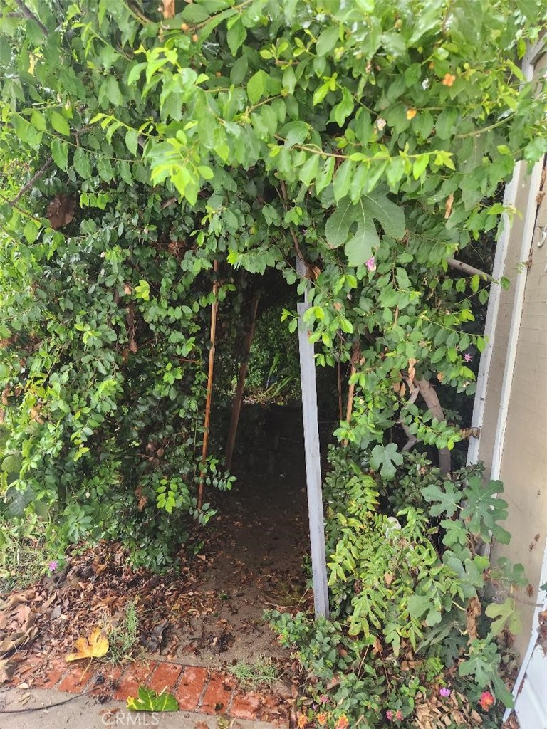 3297 Elmore Street Simi Valley, CA 93063 - Photo 15 of 22