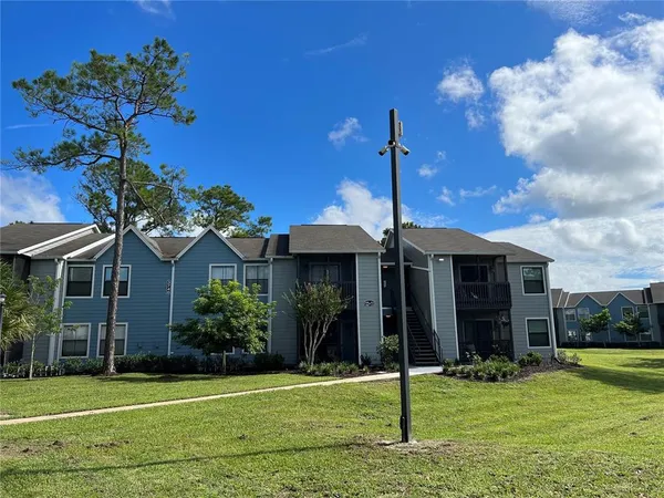 $1,350 | 3740 Idlebrook Circle, Unit 202, Casselberry, FL 32707