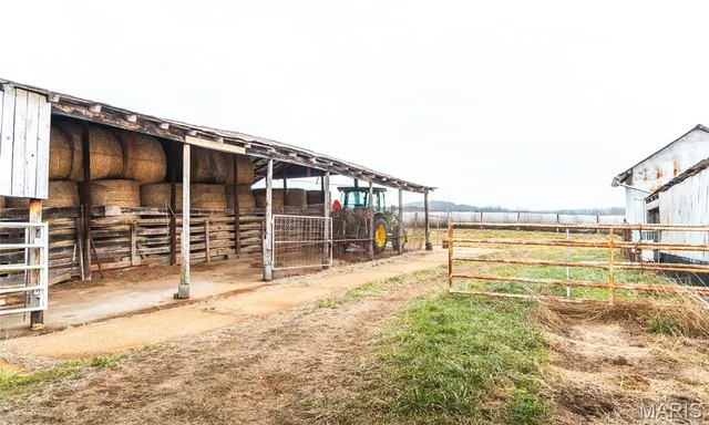$799,900 | 10555 Pashia Road, Potosi, MO 63664