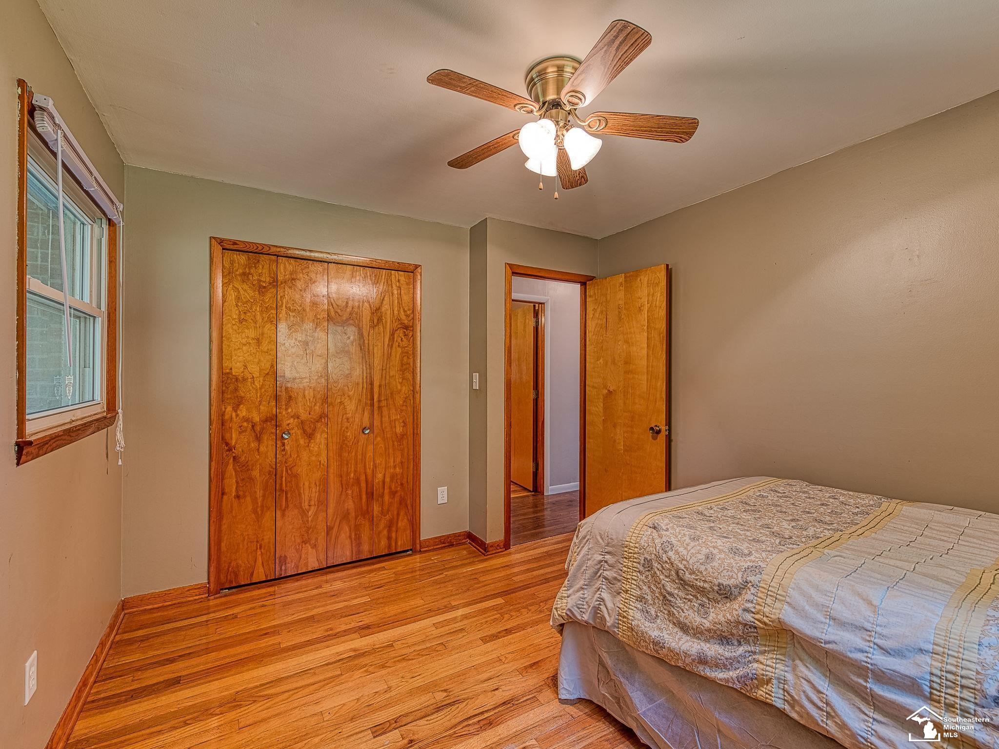 12110 Martinsville Road Carleton, MI 48117 - Photo 15 of 31 Gallery Image 15