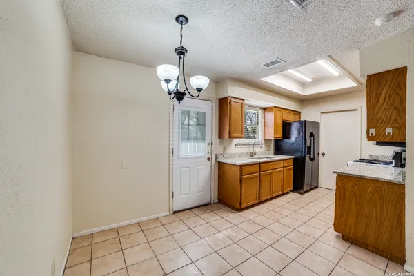 $1,400 | 5602 Ivanhoe Street, San Antonio, TX 78228