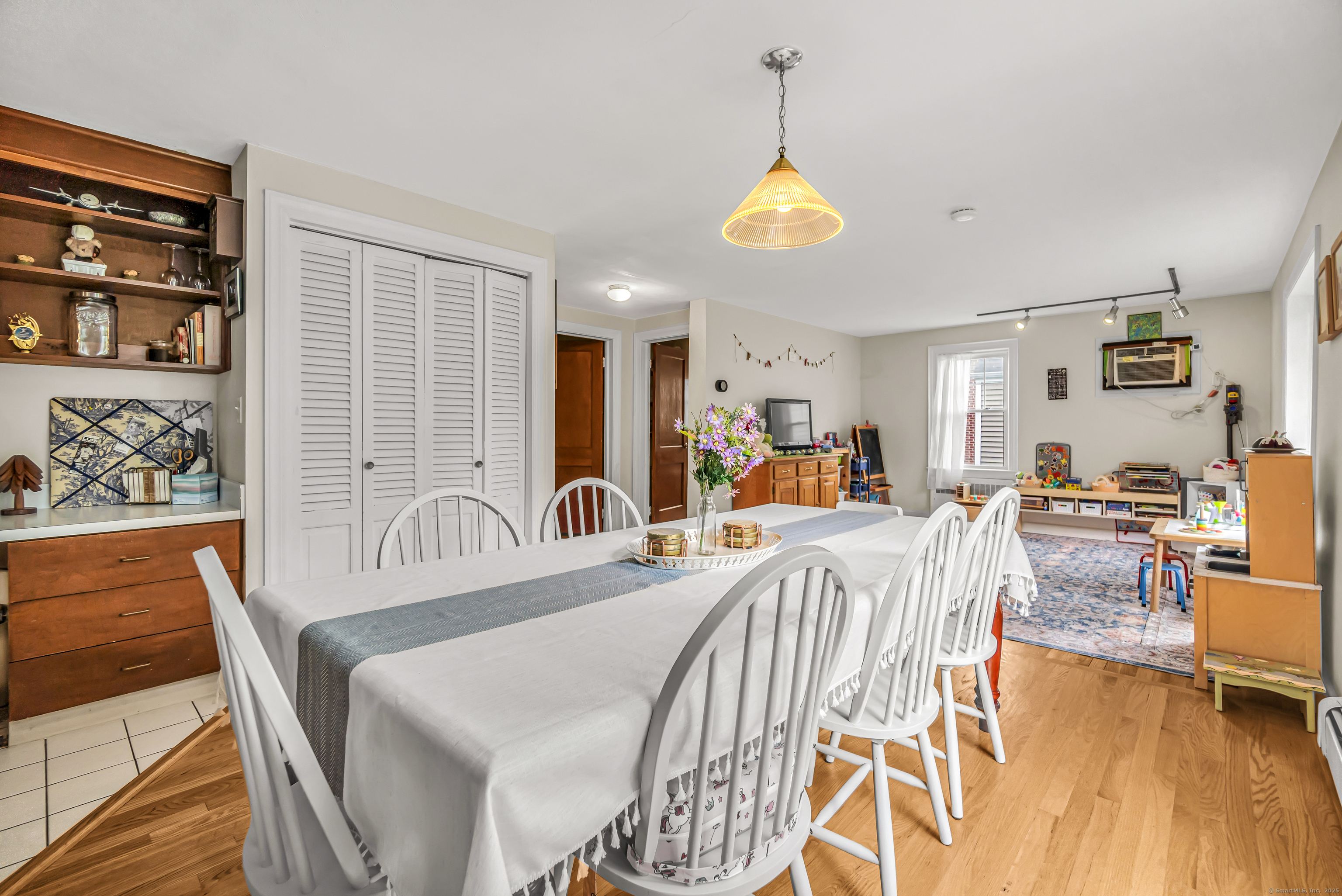 492 North Street Milford, CT 06461 - Photo 12 of 34