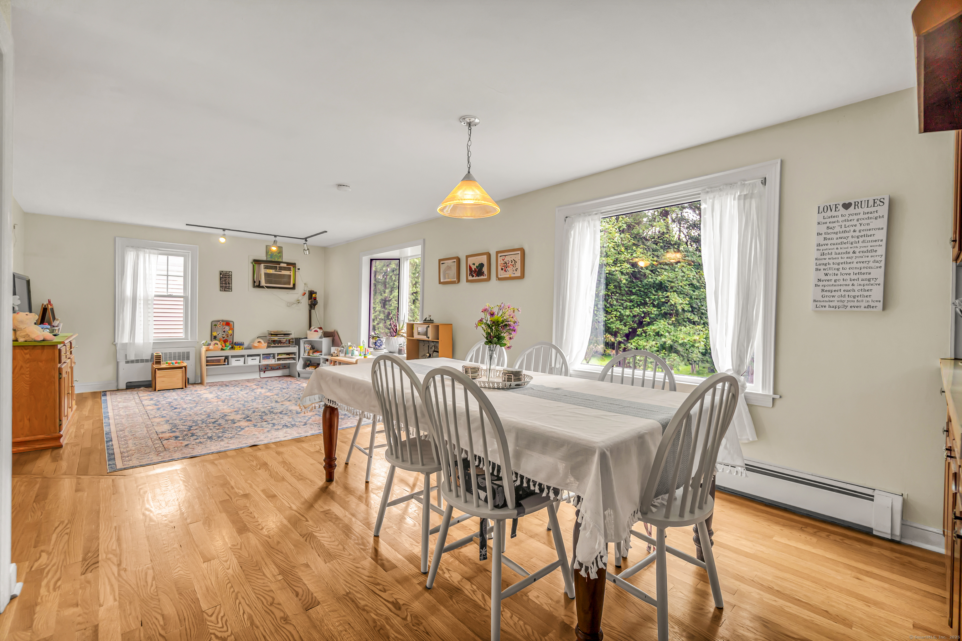 492 North Street Milford, CT 06461 - Photo 13 of 34