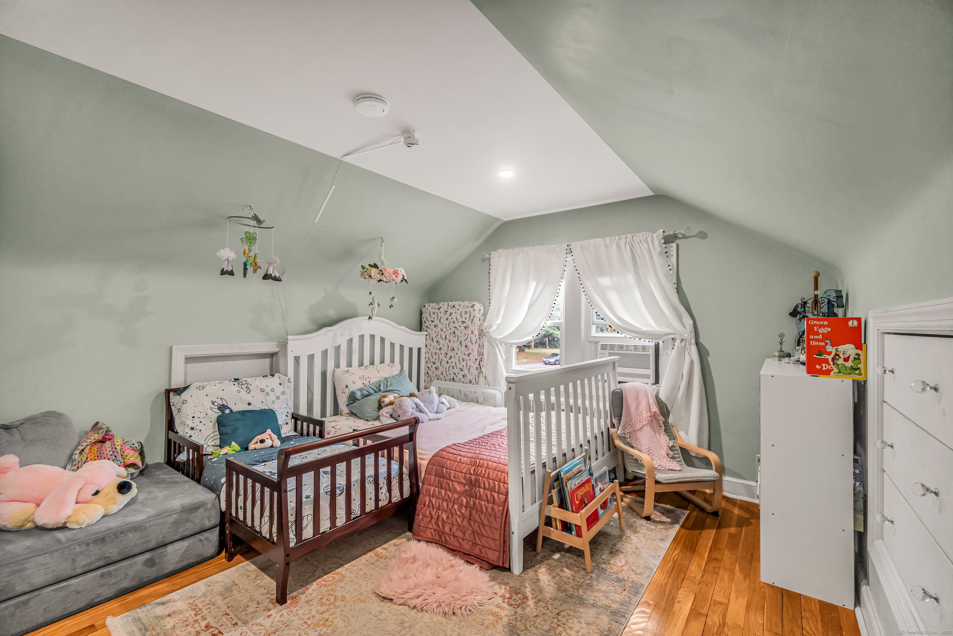 492 North Street Milford, CT 06461 - Photo 26 of 34