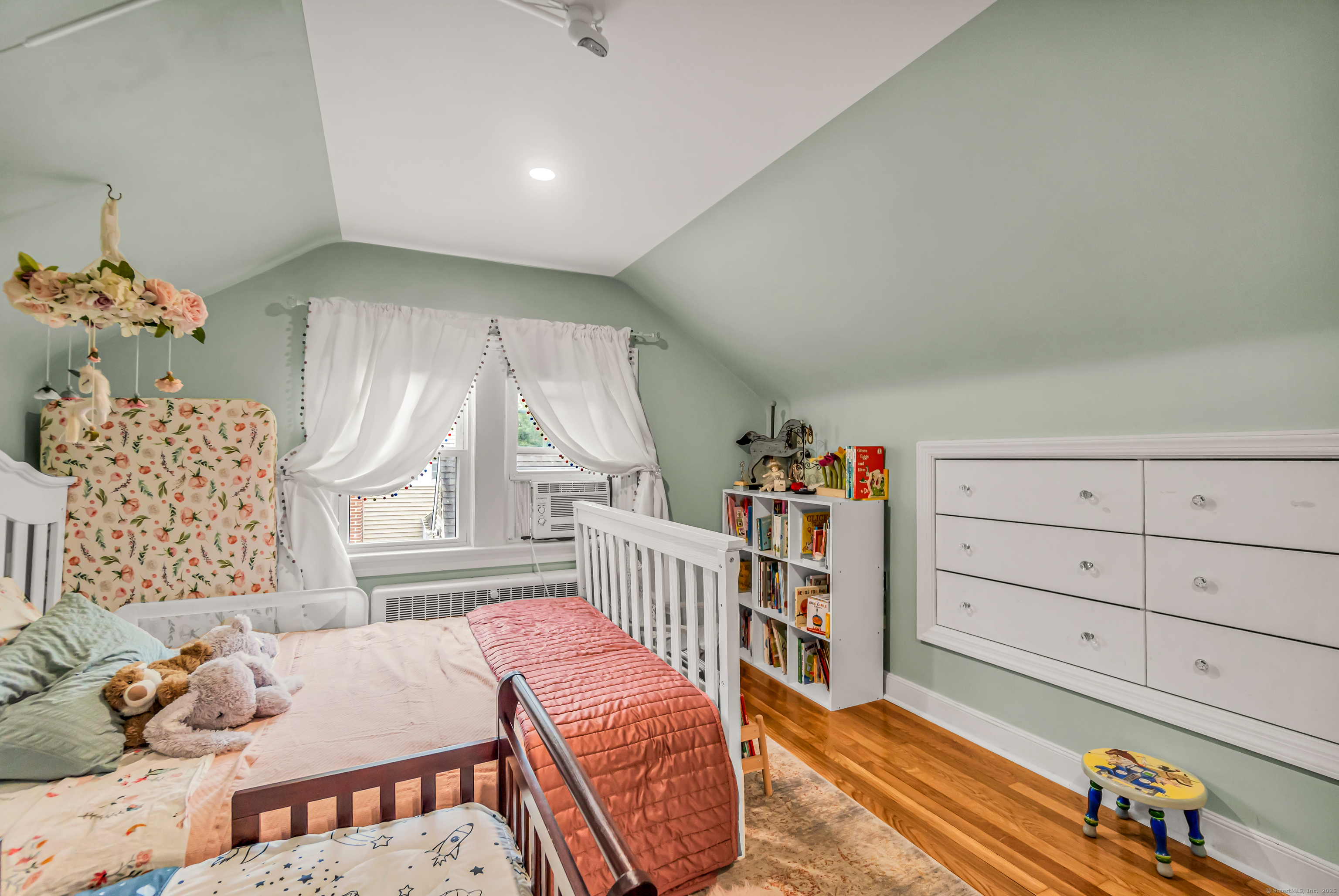 492 North Street Milford, CT 06461 - Photo 27 of 34