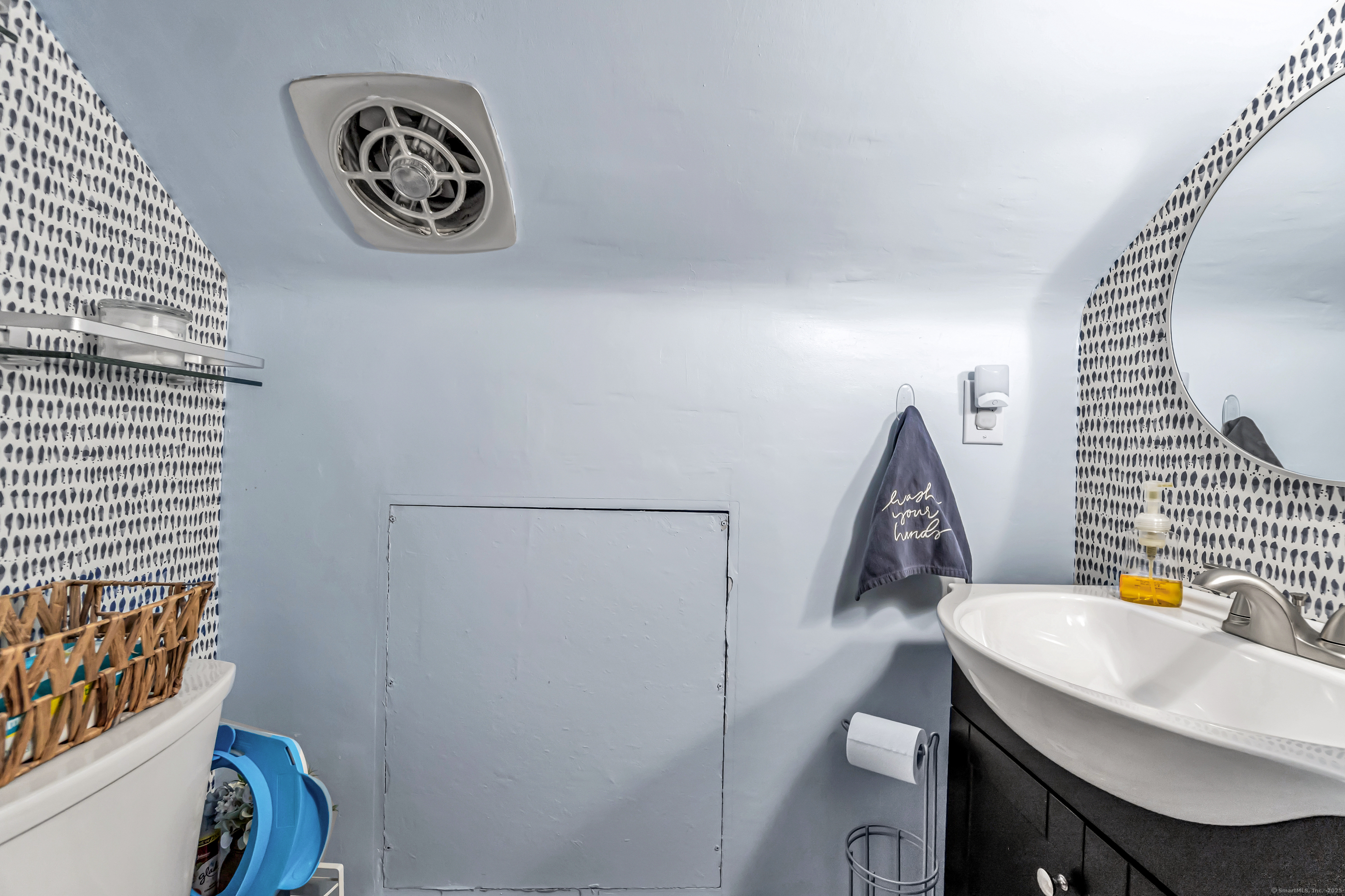 492 North Street Milford, CT 06461 - Photo 28 of 34