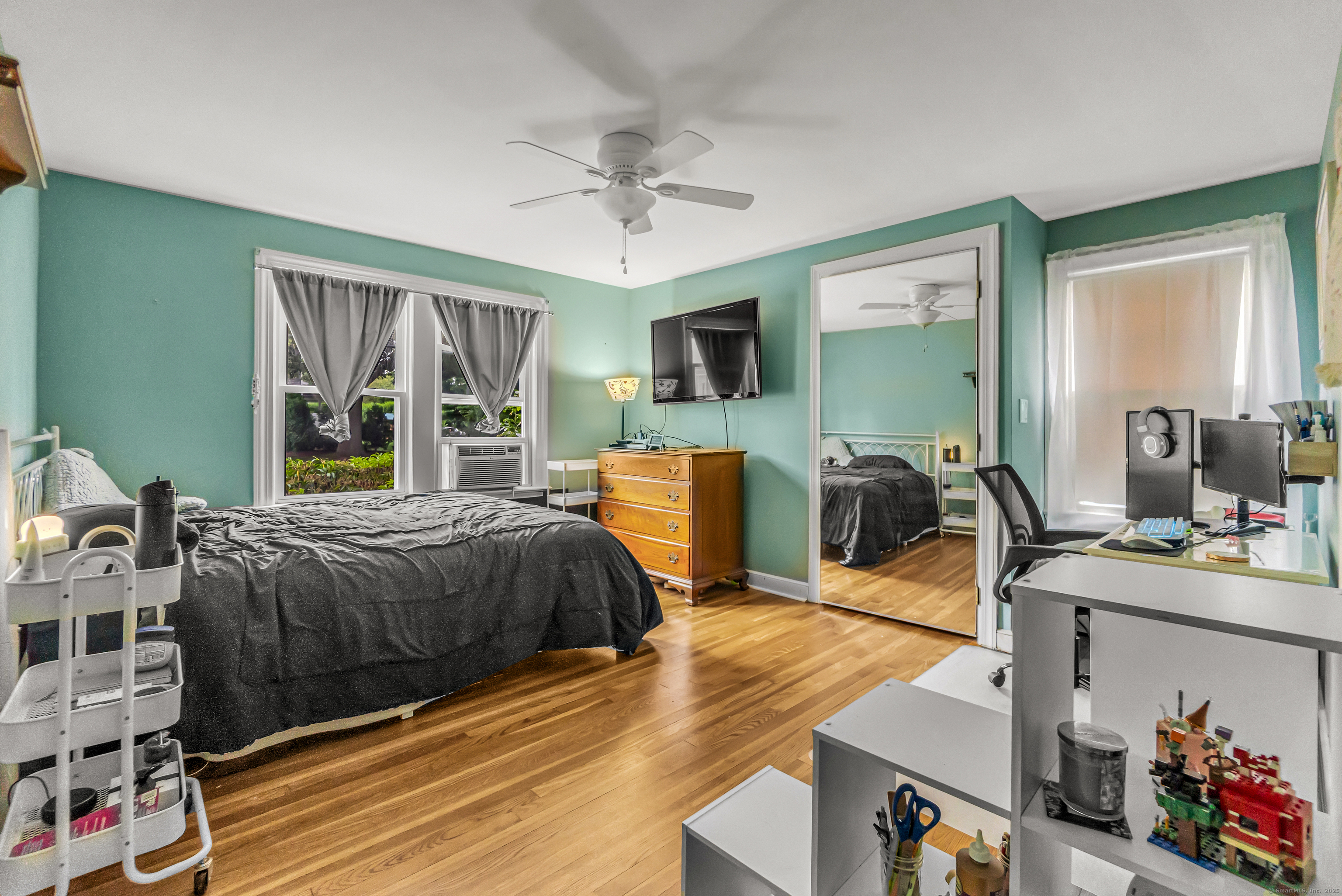 492 North Street Milford, CT 06461 - Photo 30 of 34