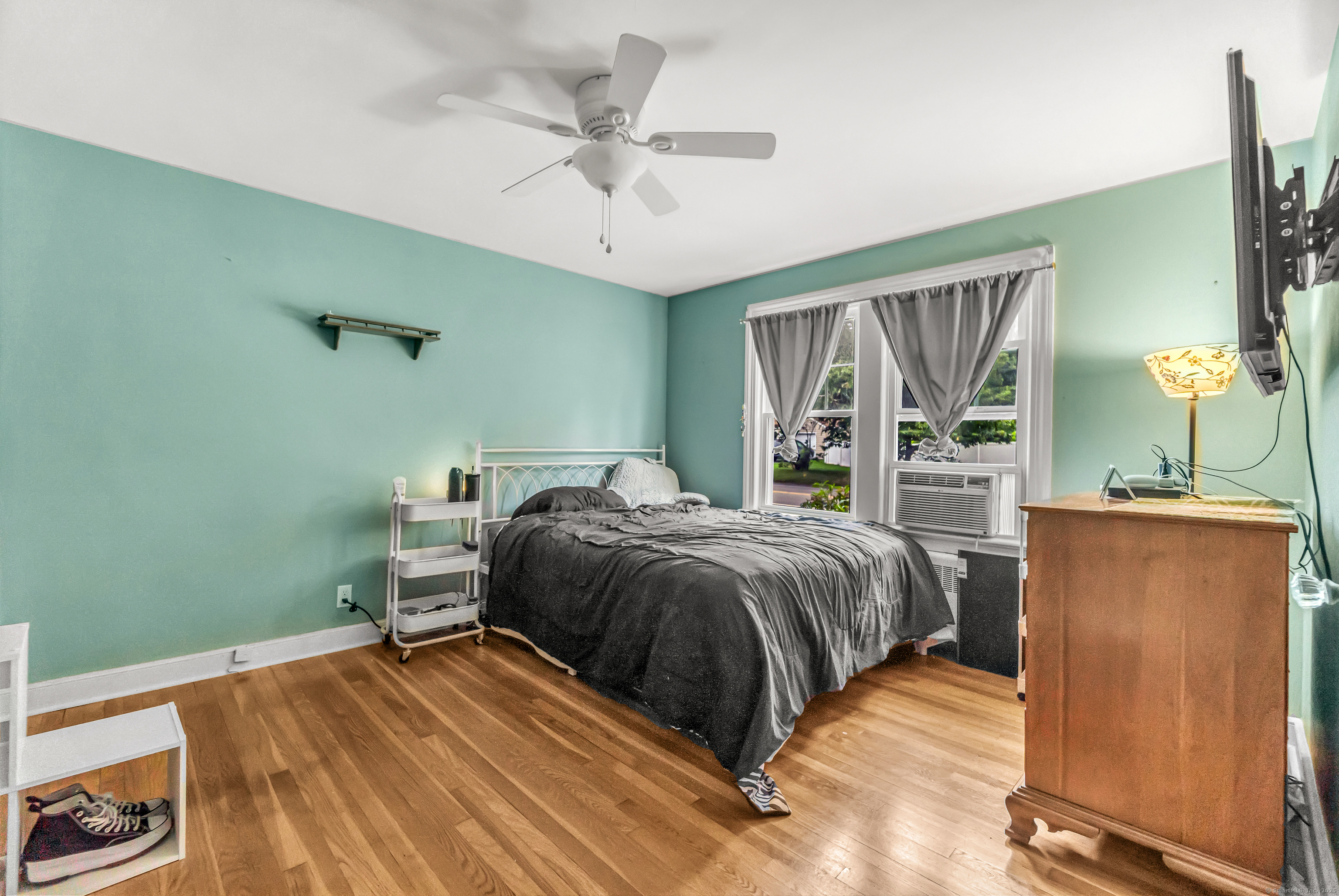 492 North Street Milford, CT 06461 - Photo 31 of 34