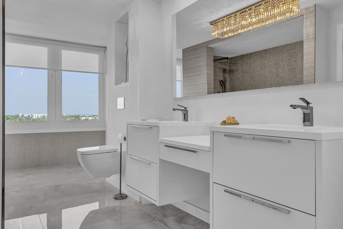 201 North Riverside Drive, Unit 802 Pompano Beach, FL 33062 - Photo 18 of 51 DSC08903