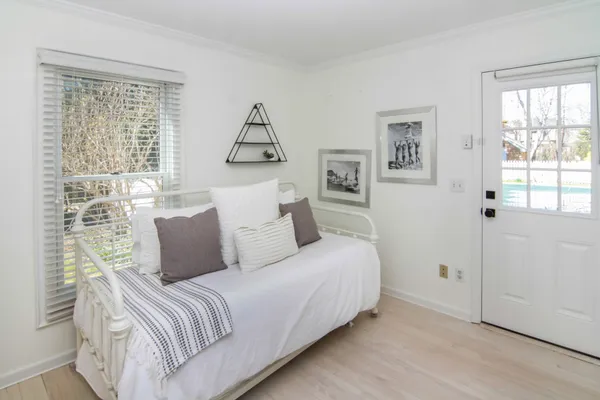 $75,000 | Undisclosed Address, East Hampton, NY 11937