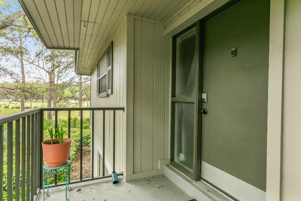 2 Cartagena Court St. Augustine, FL 32086 - Photo 4 of 49 a balcony with outside view
