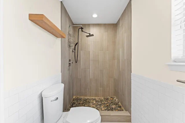 $349,000 | 6026 McKnight Street, Houston, TX 77035