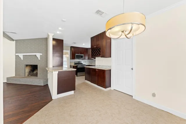 $349,000 | 6026 McKnight Street, Houston, TX 77035