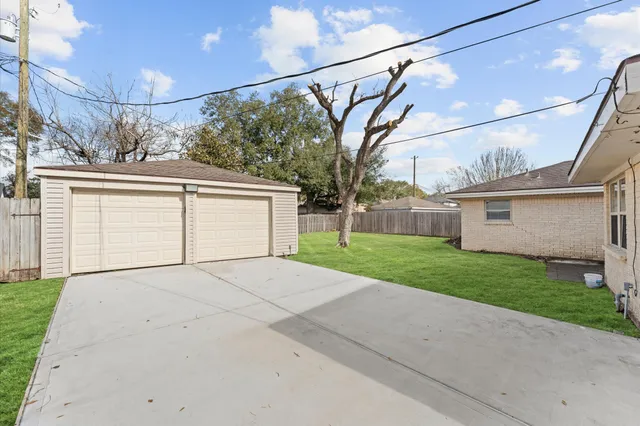 $349,000 | 6026 McKnight Street, Houston, TX 77035