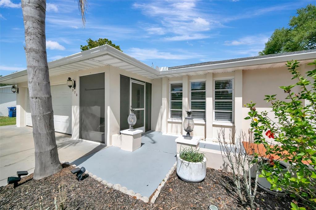 270 Dragon Road Venice, FL 34293 - Photo 12 of 62