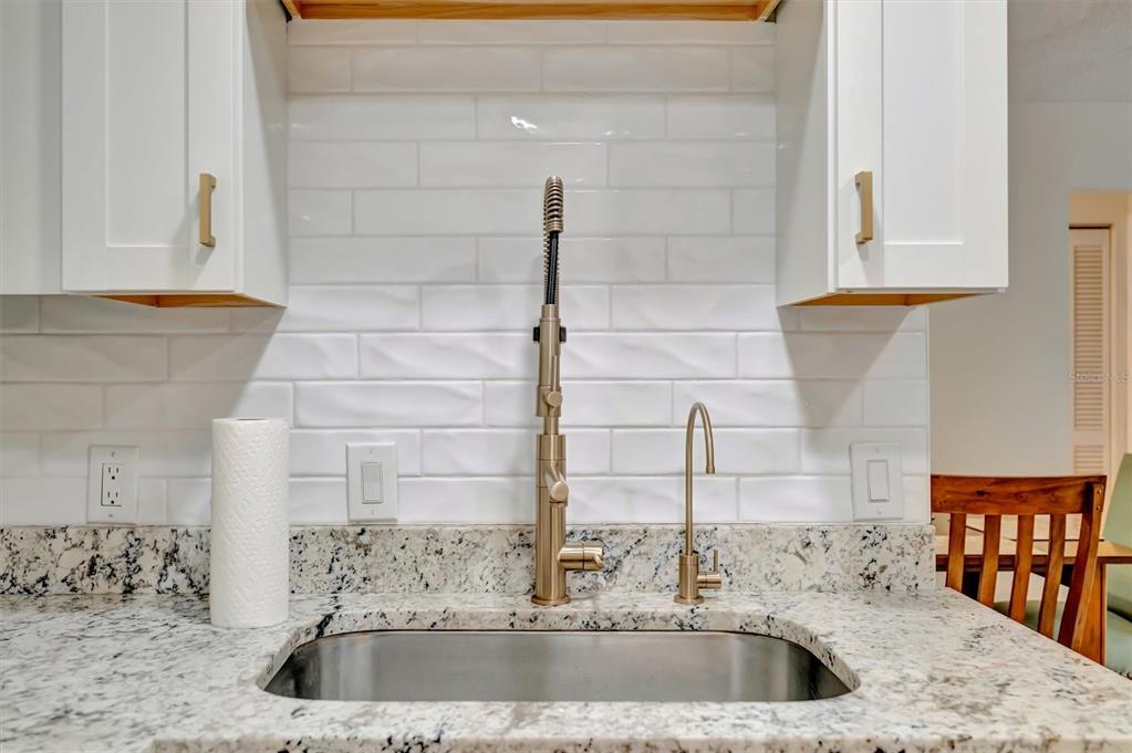 270 Dragon Road Venice, FL 34293 - Photo 25 of 62