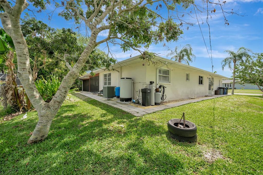 270 Dragon Road Venice, FL 34293 - Photo 43 of 62