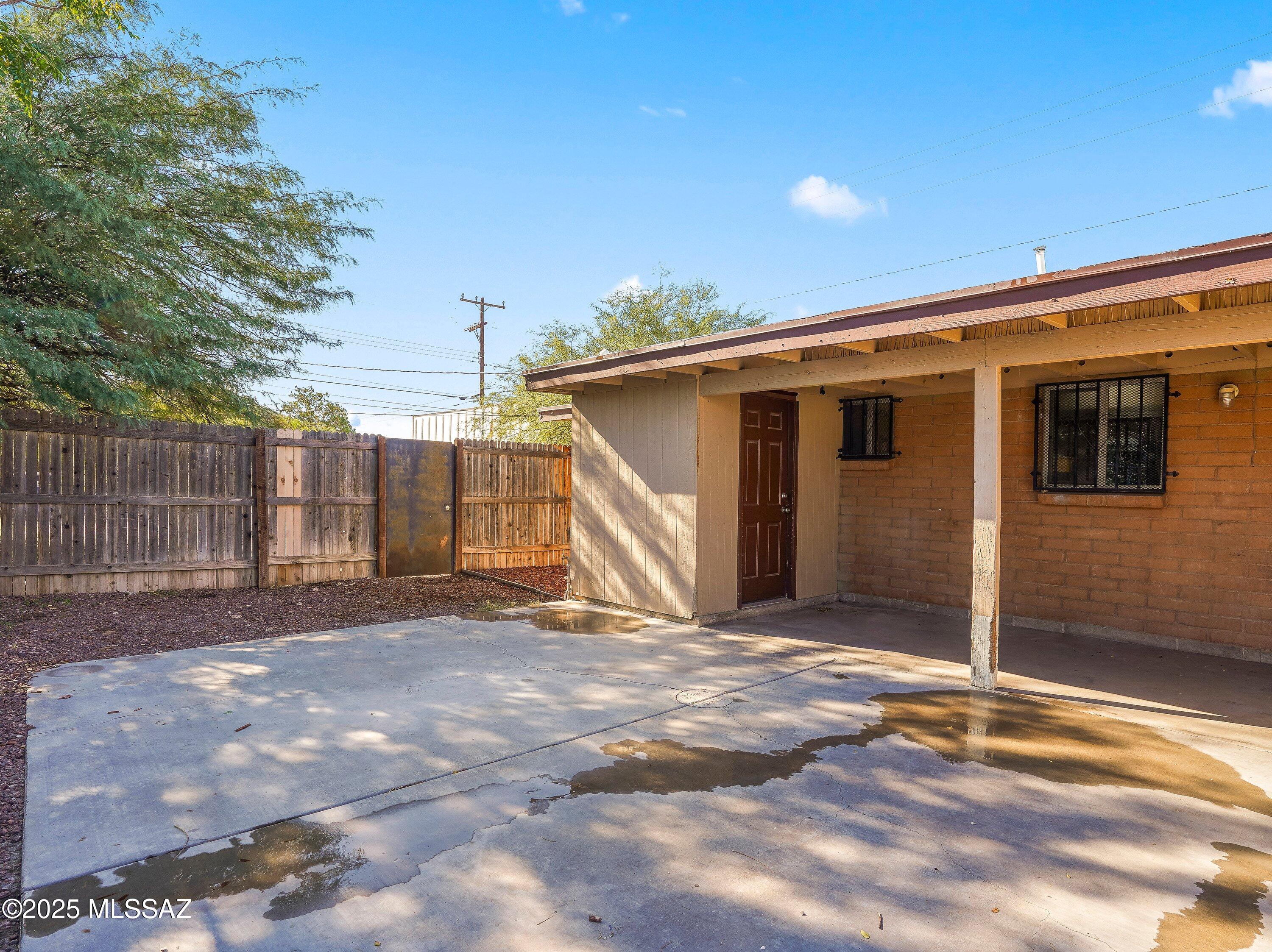 2001 South 3rd Avenue Tucson, AZ 85713 - Photo 22 of 42