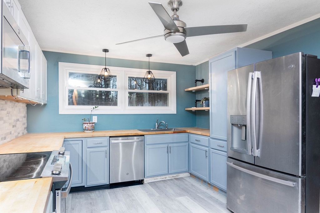 58 Calamint Hill Road South Princeton, MA 01541 - Photo 2 of 27 Gallery Image 2
