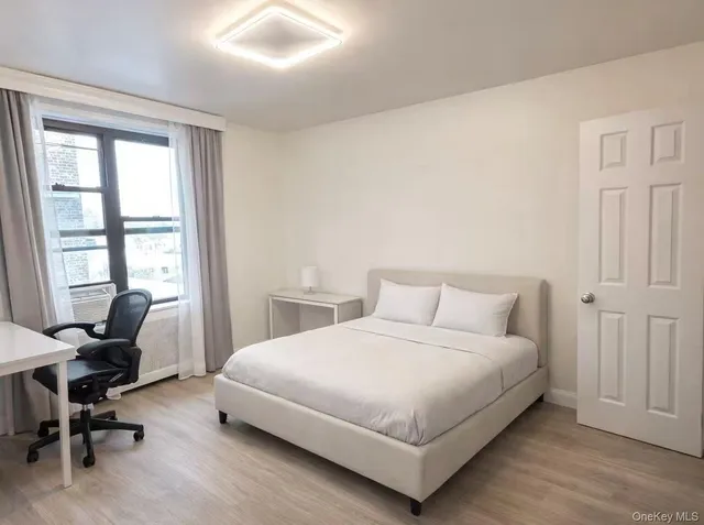 $388,000 | 38-15 149th Street, Unit 5H | Murray Hill - Flushing