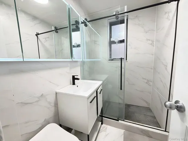 $388,000 | 38-15 149th Street, Unit 5H | Murray Hill - Flushing