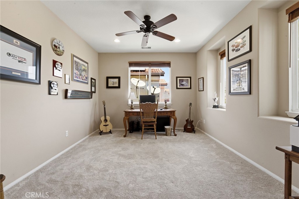 11515 Venezia Way Porter Ranch, CA 91326 - Photo 24 of 41 Loft / Bedroom